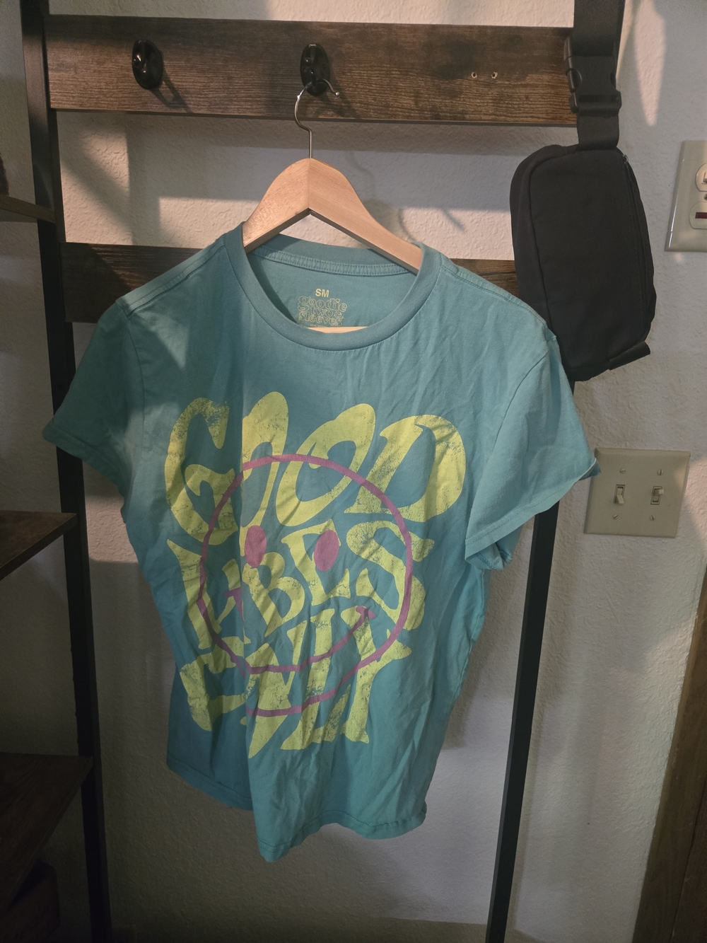 Goodie Two Sleeves, Buckle T SHIRT